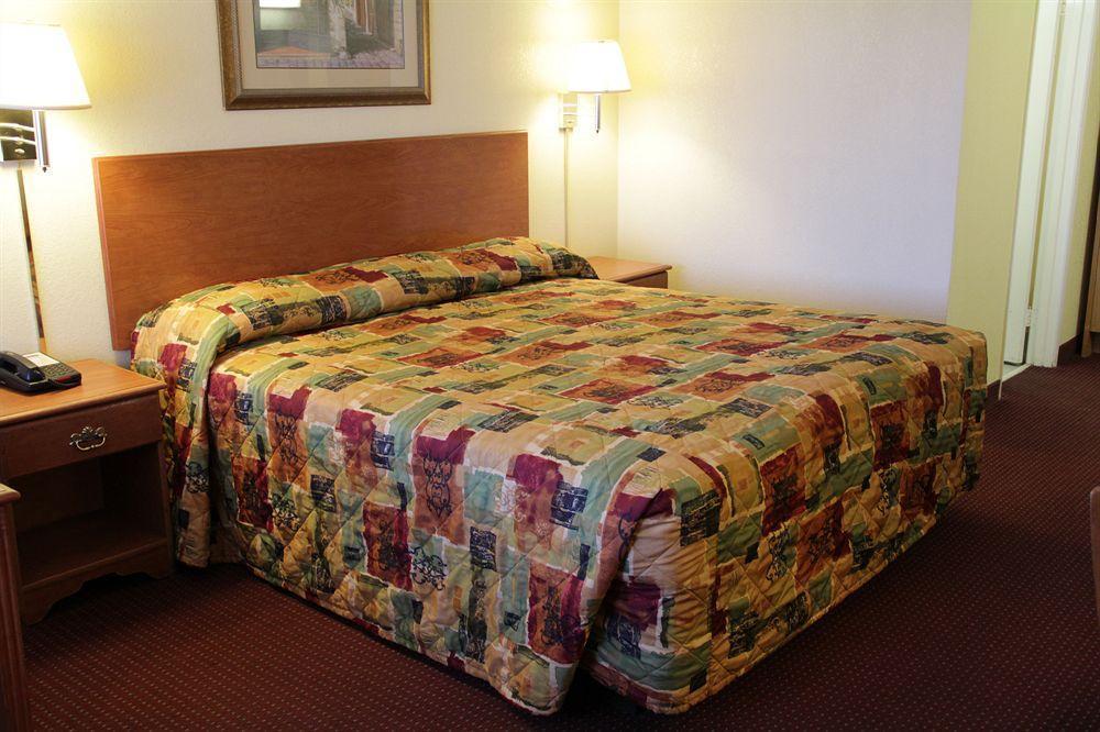 Relax Inn & Suites El Cajon Exteriör bild